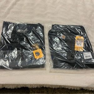Carhartt Force Women's Multi-Pocket V-Neck Top and straight leg bottom set